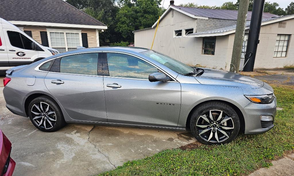 2023 Chevrolet Malibu RS's photo