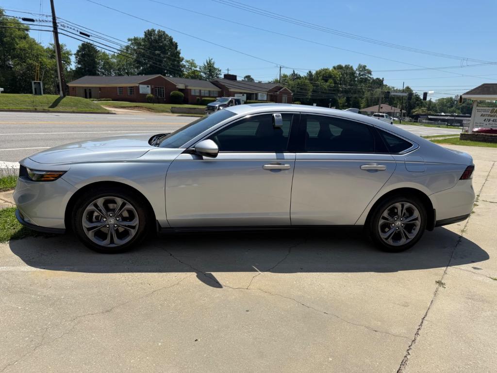 2023 Honda Accord 1.5T EX w/o BSI CVT's photo