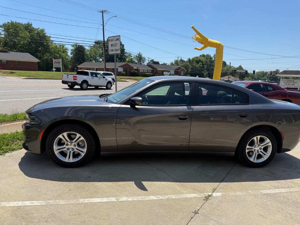 2022 Dodge Charger SXT's photo